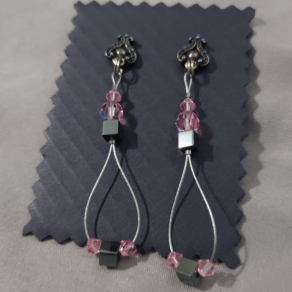 Pink Glass Crystal Dangling Earrings With Gray/Black Cubes Hematite